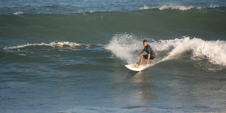 Surfistas linharenses conquistam bons resultados na primeira edição do campeonato WS Pontal Pro