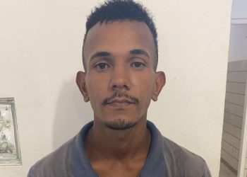 Homem com mandado de prisão em aberto em Linhares é detido na Bahia