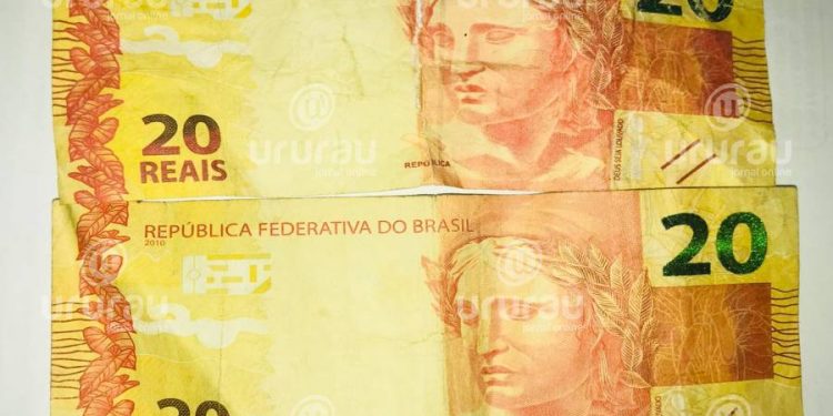 Jovem é preso ao sair de agência dos Correios de Linhares com notas falsas de R$ 20 e R$ 10