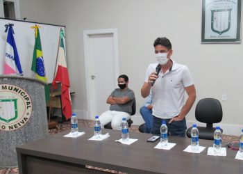 Alunas do curso de confeitaria recebem certificados em João Neiva