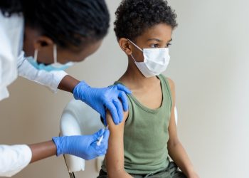 João Neiva continua vacinação de crianças e repescagem para adolescentes com a D1