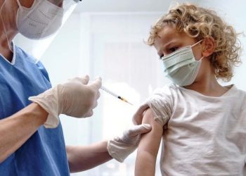 João Neiva: Saúde alerta para vacinação contra meningite em dia
