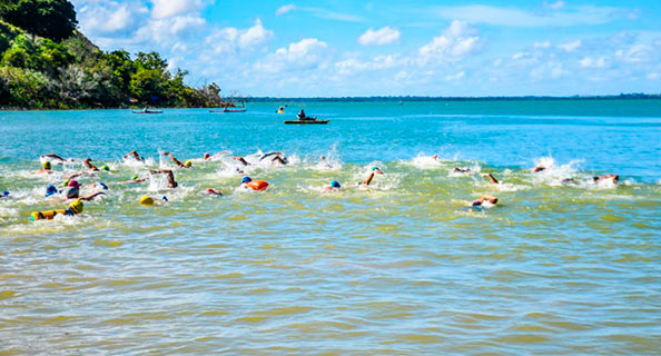 Confirmada para domingo(6) a 35ª Travessia da Lagoa Juparanã