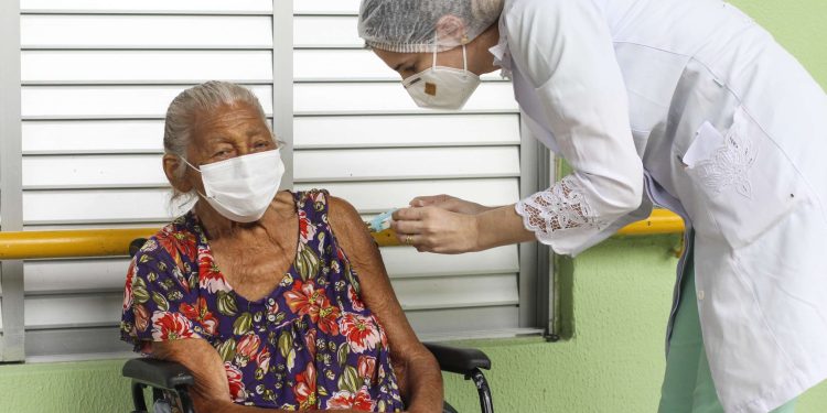 João Neiva promove mutirão de vacinação contra a Covid-19 nesta sexta(1º)