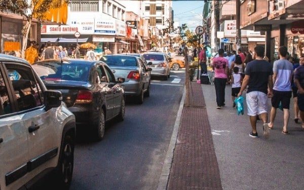 Liberação do saque extraordinário do FGTS anima o comércio de Linhares