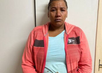 Mulher é presa em Rio Bananal por envolvimento com o tráfico de drogas