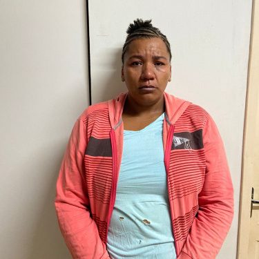 Mulher é presa em Rio Bananal por envolvimento com o tráfico de drogas