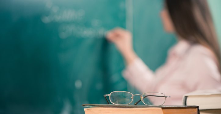 Prefeitura de João Neiva divulga resultado parcial do processo seletivo para contratação de professores e pedagogos
