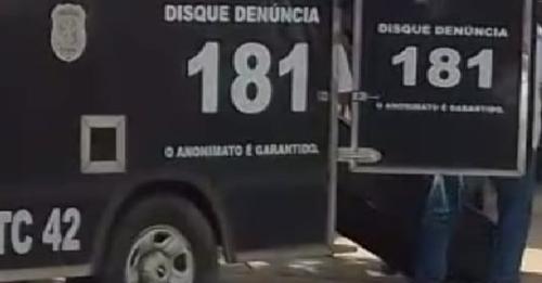 Corpo com marcas de tiros é encontrado em asfalto por caminhoneiro, em Rio Quartel