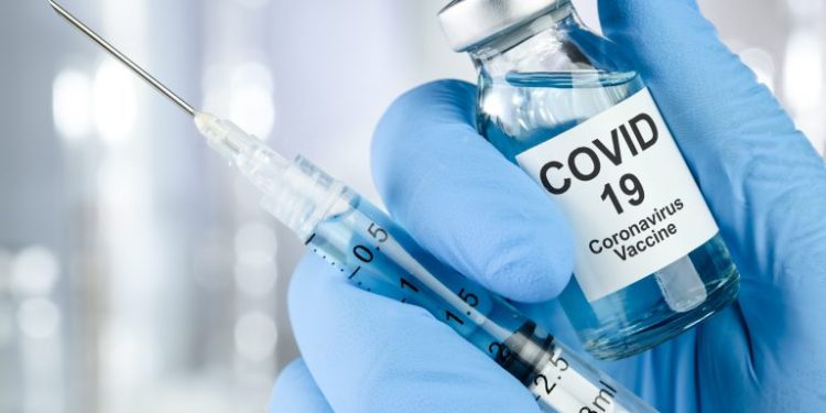 Covid-19: aplicação da dose de reforço para pessoas à partir de 30 anos começa nesta terça(21) em João Neiva