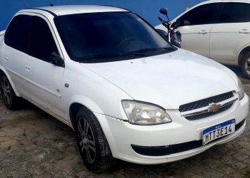 Carro roubado em Linhares é recuperado pela PM em Teixeira de Freitas(BA)