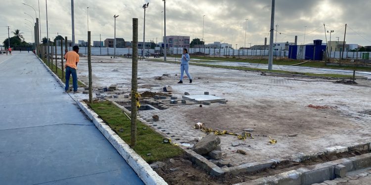 Prefeitura de Jaguaré libera estacionamento na Praça Nicolau Falchetto