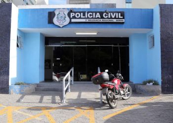 Dupla é presa transportando droga de Vila Velha para Linhares