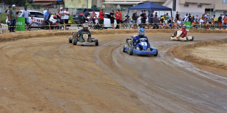 Kart no barro foi sucesso em Jaguaré