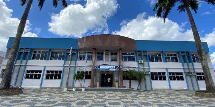 Prefeitura de Jaguaré garante reajuste salarial para todas as categorias