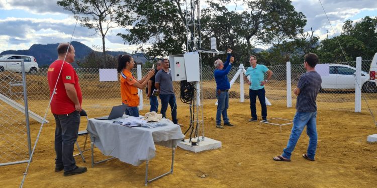 João Neiva recebe estação meteorológica