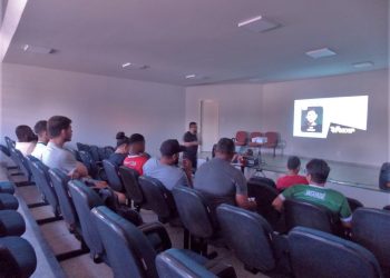 Jaguaré realiza capacitação técnica de professores para futebol de base