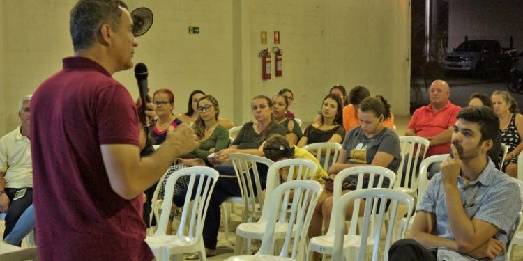 Orçamento Participativo: moradores do Centro de Jaguaré definem prioridades