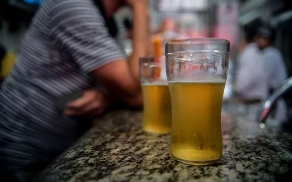 Venda de bebidas alcoólicas continua liberada em Linhares e no ES no 2º turno