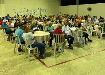 Prefeitura de Jaguaré encerra Semana do Idoso com festa para idosos