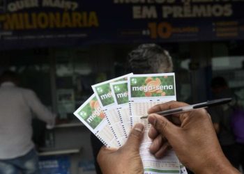 Aposta de Linhares fatura R$ 42 mil com a quina da Mega-Sena
