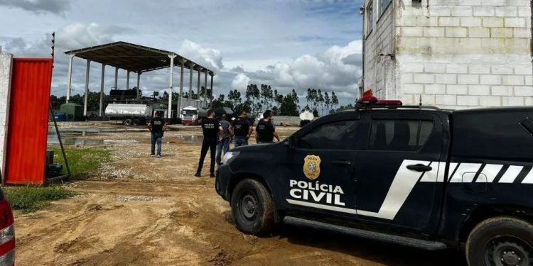 Polícia identifica grupo suspeito de furtar 22 mil litros de petróleo em Linhares