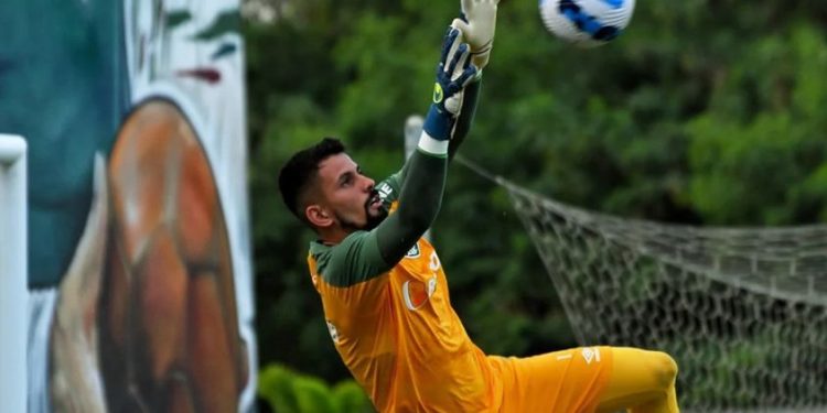 Goleiro linharense Marcos Felipe, do Fluminense, será emprestado ao Bahia