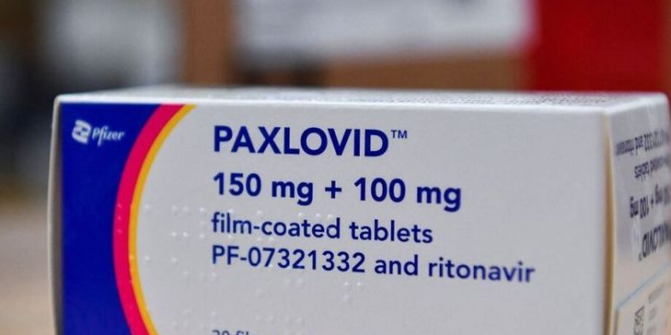 Paxlovid: remédio contra Covid ainda não está disponível nas farmácias de Linhares