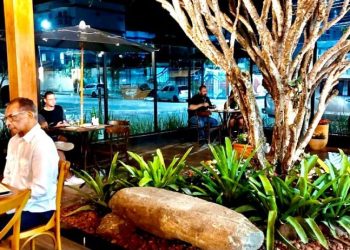 Nesta sexta(17) e sábado(18) tem música ao vivo no Casarão Petiscaria e Restaurante, no Araçá