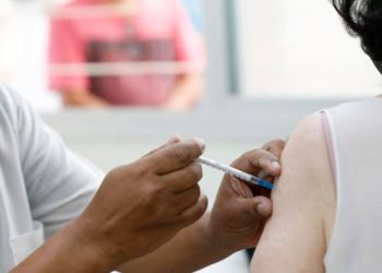 Mutirão neste sábado(11) para aplicação da vacina bivalente para quem tem 60 anos ou mais