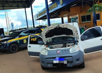 Veículo roubado ano passado em Linhares é recuperado pela PRF em Eunápolis(BA)
