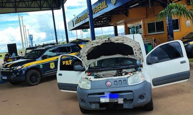 Veículo roubado ano passado em Linhares é recuperado pela PRF em Eunápolis(BA)