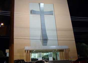 Igreja abre Semana Santa com a celebração do Domingo de Ramos em Linhares