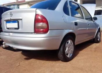 Homem com restrição para dirigir é preso com carro roubado na BR-101, em Linhares