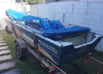Pesquisador que monitora Rio Doce em Linhares tem motor de barco roubado