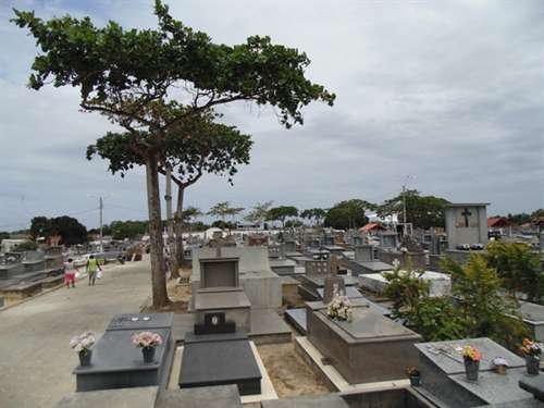 Prefeitura de Linhares prepara cemitérios para visitação no Dia das Mães