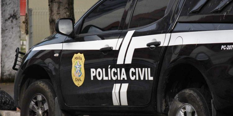 Mãe é presa por suspeita de estuprar o filho de 2 anos em Linhares