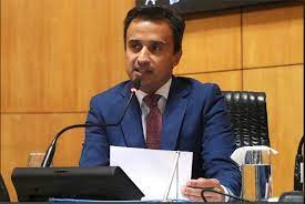Deputado Lucas Scaramussa fora da lista dos que receberam tíquet polêmico de R$ 1,8 mil