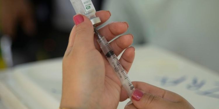 Gripe: campanha de imunização termina no Estado, mas doses da vacina continuam disponíveis em Linhares
