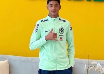 Flamengo acerta contratação do goleiro linharense Kaio Assis, joia do Avaí-SC