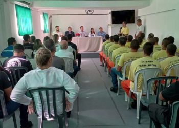 Aula inaugural marca início de qualificação profissional na Penitenciária Regional de Linhares