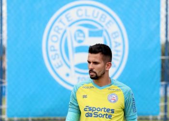 Goleiro linharense Marcos Felipe comemora evolução no Bahia