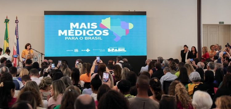Linhares recebe 10 profissionais do Programa Mais Médicos