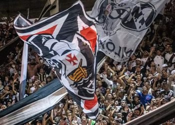 Bate-papo de vascaínos, neste sábado (16), às 11h, em frente ao Dary Bochas Bar, no Conceição