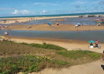 Banhistas de Urussuquara reclamam da ausência de Guarda-vidas na praia