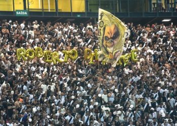Torcedores de Linhares vão a Cariacica acompanhar jogo do Vasco pelo Cariocão neste sábado (24)