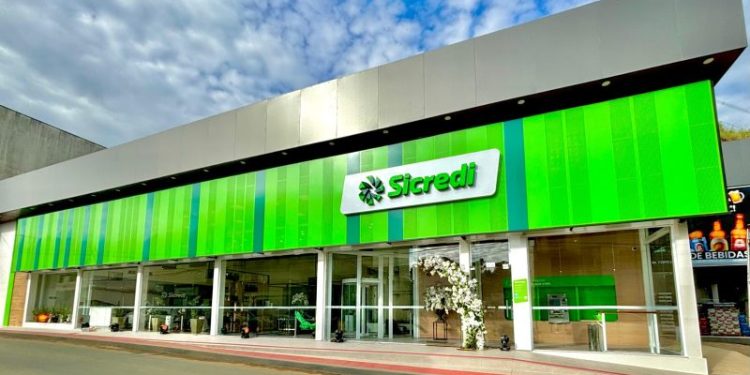 Sicredi inaugura agência em Rio Bananal