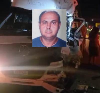 Motorista morre depois de bater caminhão na traseira de carreta parada na BR-101, em Linhares