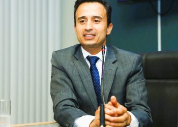 Deputado Lucas apresenta PEC que regulamenta guardas municipais no Estado