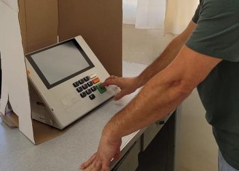 Eleitores indecisos em Linhares garantem que o voto só vem depois das propostas dos candidatos
